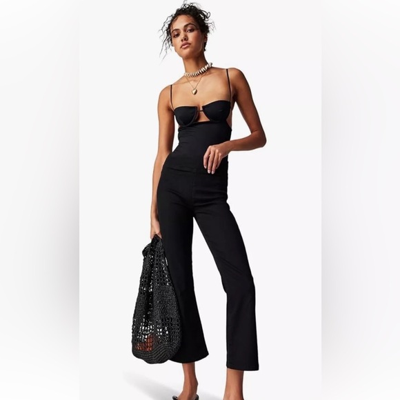 We The Free In My Feelings Mid Rise Crop Boot pants Pull On Essentials SZ Small - Picture 1 of 16